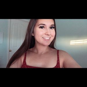 Meet your Posher, Ali